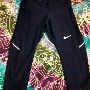 Nike crop leggings